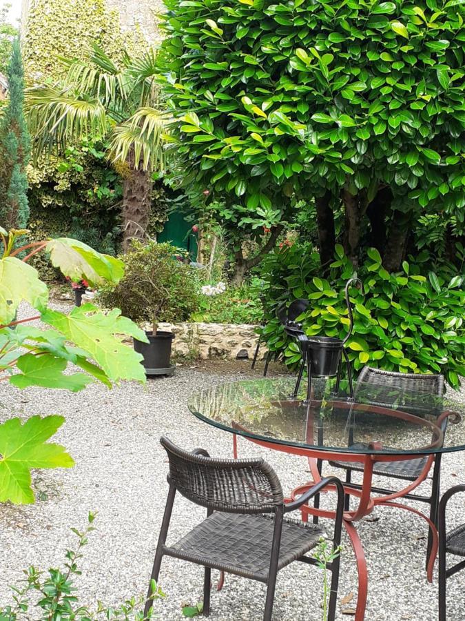 Chambres D'Hotes Le Roussel Le Buisson-de-Cadouin Εξωτερικό φωτογραφία