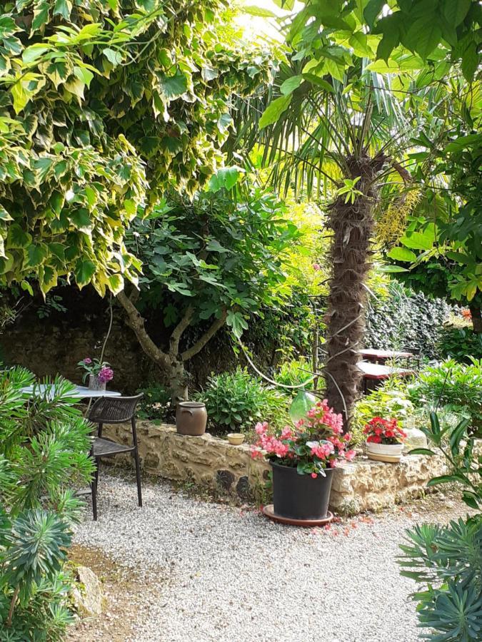 Chambres D'Hotes Le Roussel Le Buisson-de-Cadouin Εξωτερικό φωτογραφία